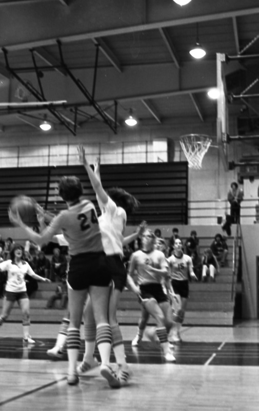 1978 Women's Basketball Action 05