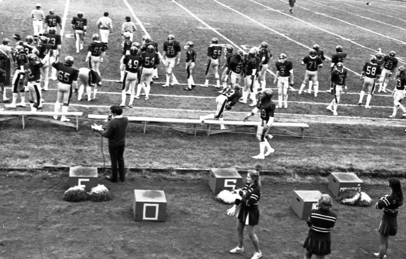 1980 Football Game Introductions 01