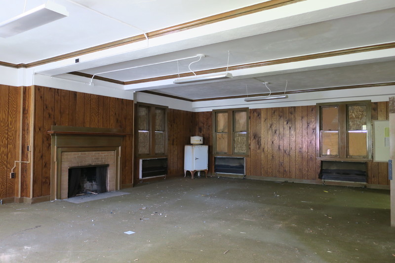 Dorian and Hunt Hall 184