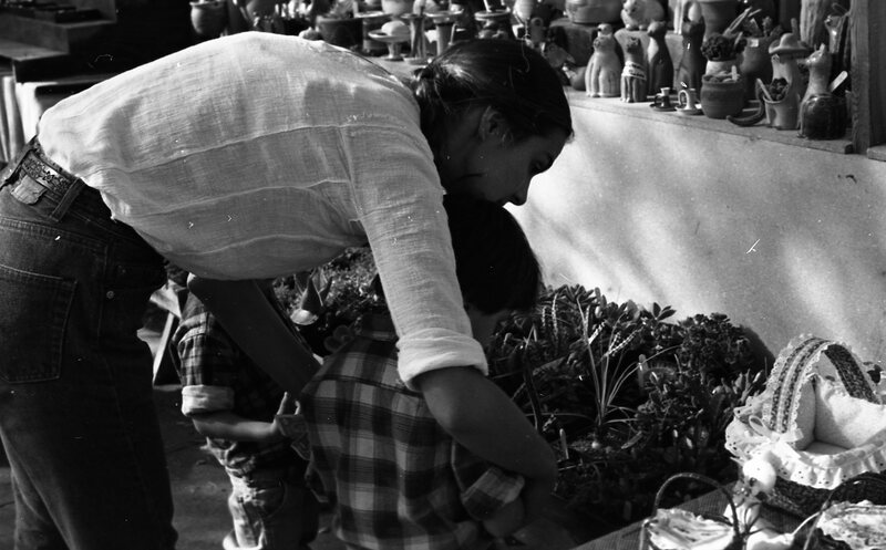 1982 October Folk Festival, Booths 09