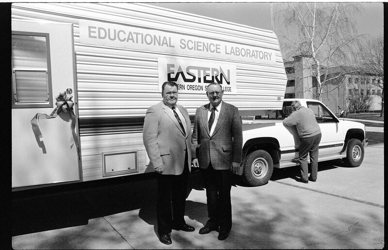 1991 Mobile Laboratory, Ribbon Cutting 03