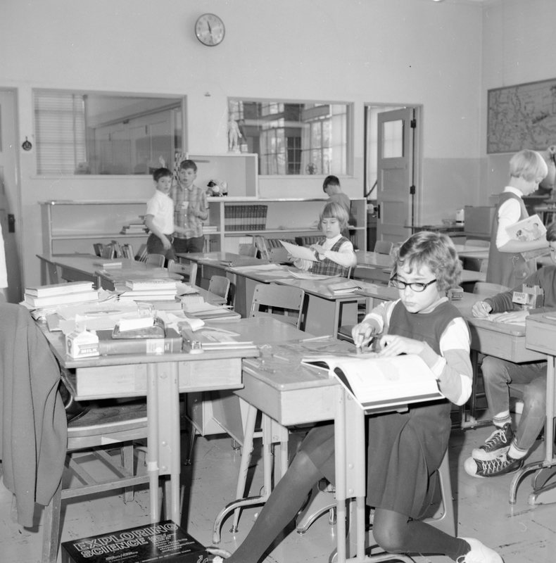 1968 Ackerman Elementary School, Classroom 01