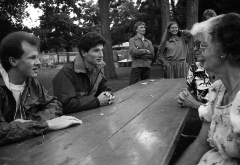 1985 Orientation, German Students 03