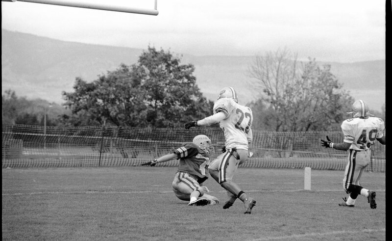 1991 Football Action, Western Oregon University at EOSC 24
