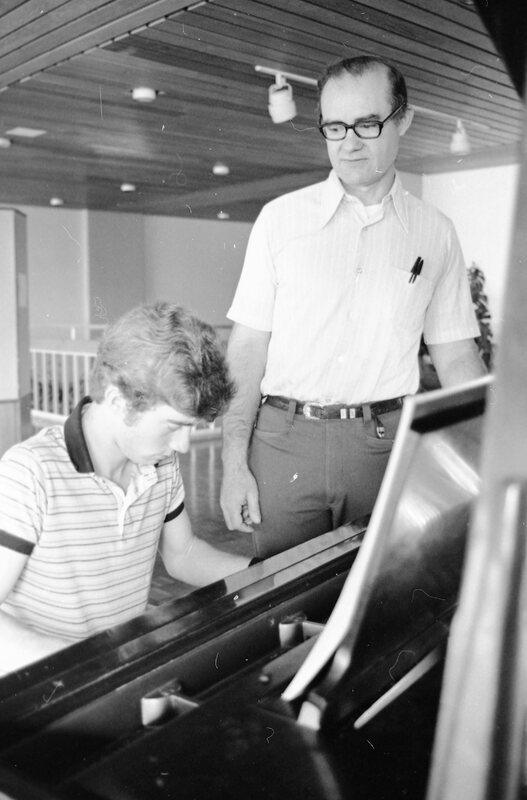 1985 Parent and Student, Wayne and Troy Cosby 06