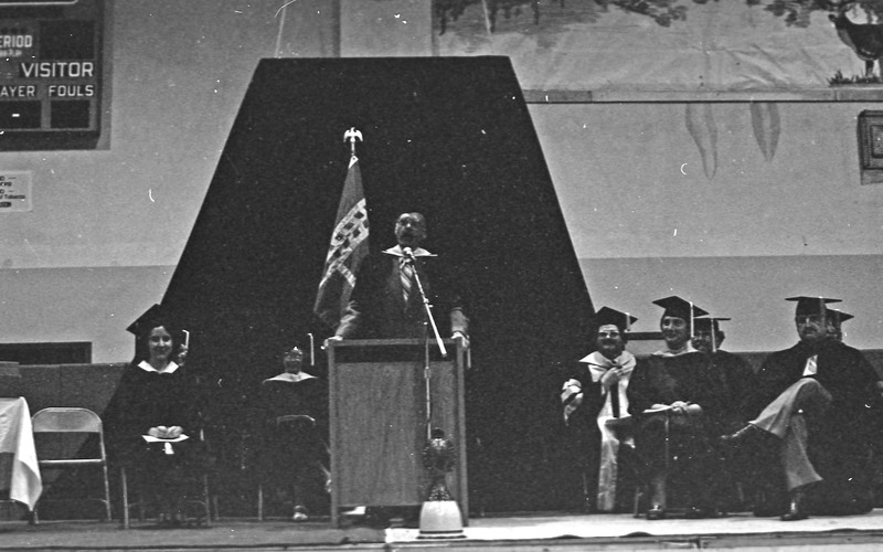 1982 Graduation 06