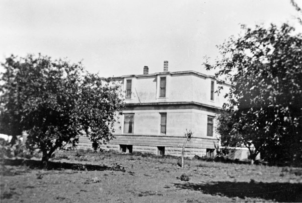 La Grande Home, Davis 2