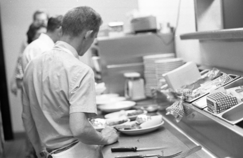 1980 Employees, Kitchen