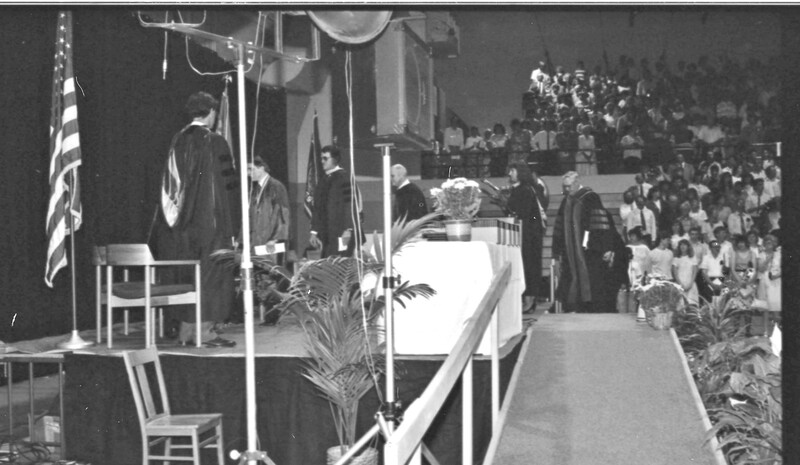 1989 Graduation, Faculty Walk 01