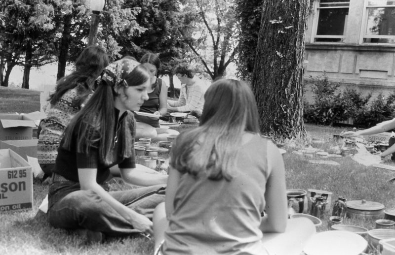 1972 Art Sale 2