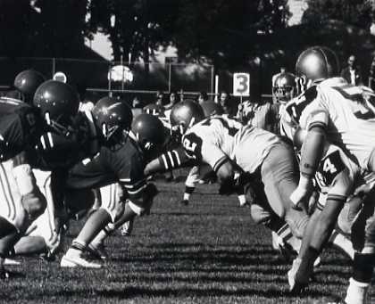 1974 Football Action 01