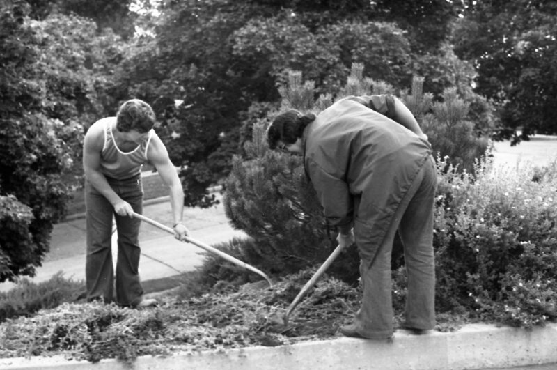 1976 Football Charity Work 04