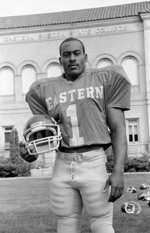 1986 Football Player, Portraits 01