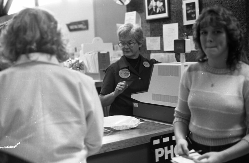 1984 Hoke Hall Bookstore 05