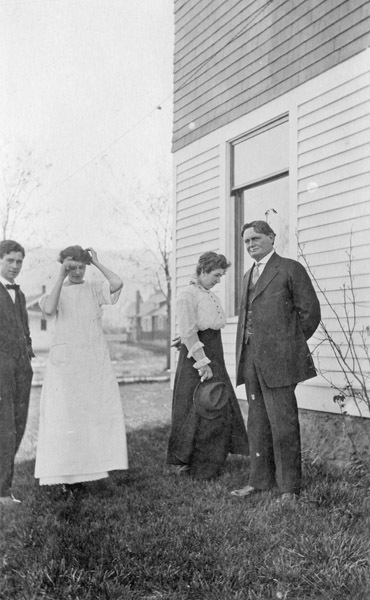 Reuter Group, 1917 3