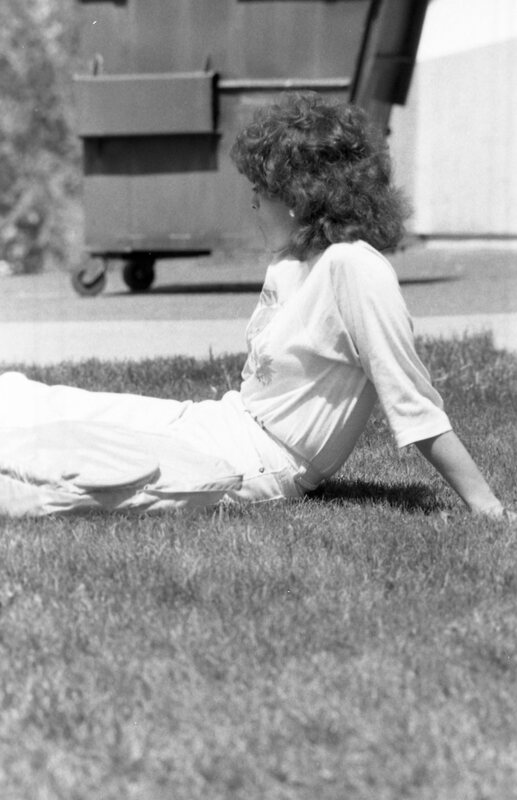 1986 Students, Outdoors in May 06