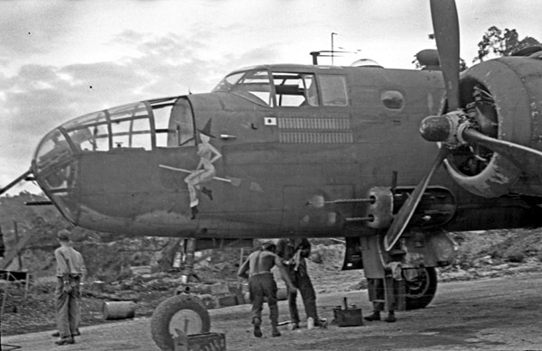 B-25, "Mitch The Witch" 4