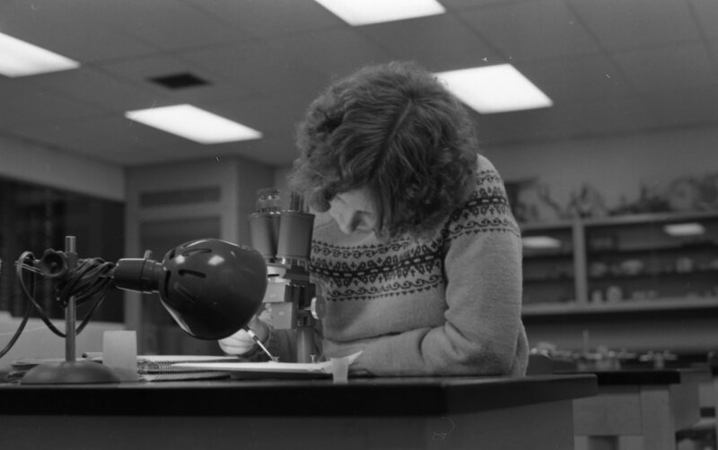 1977 Classroom, Biology Lab 02