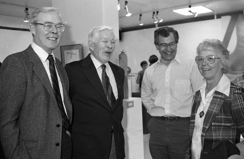 1986 Nightingale Gallery Dedication 04