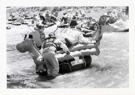 1989 Raft Race Start 01