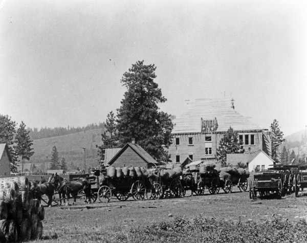 Elgin School, Construction 3