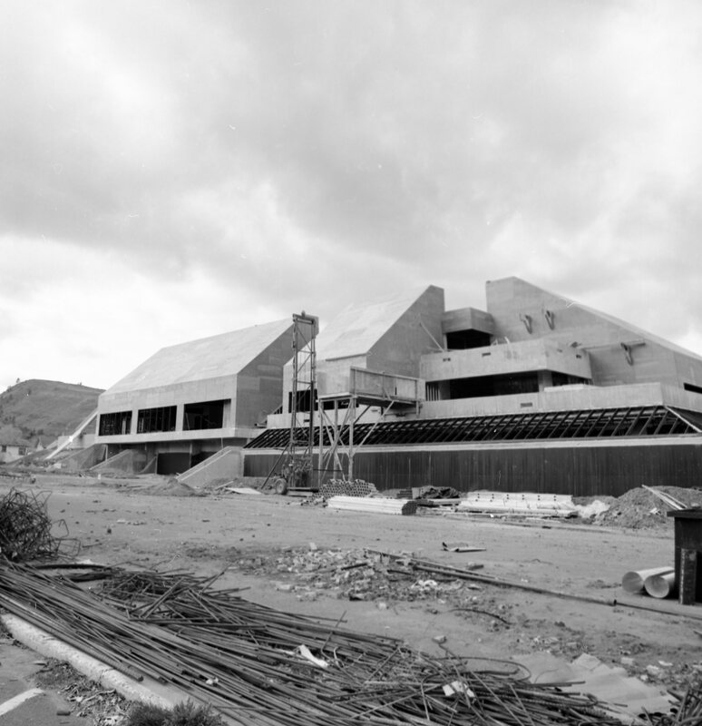 1972 Hoke Hall Construction 08
