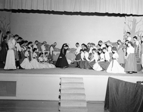1959 "Brigadoon" Cast 1-3