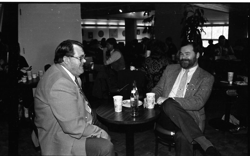 1990 Hoke Hall Cafeteria 02