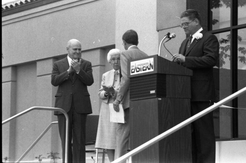1990 Loso Hall Dedication 14