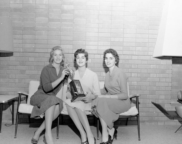 1958 Homecoming Queen 3-2