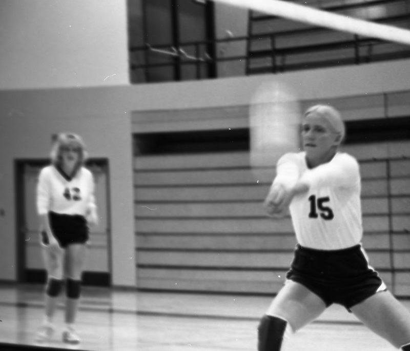 1980 Women's Volleyball Action 02