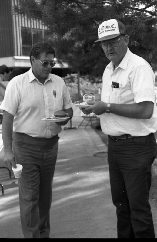 1989 Employees, BBQ 15