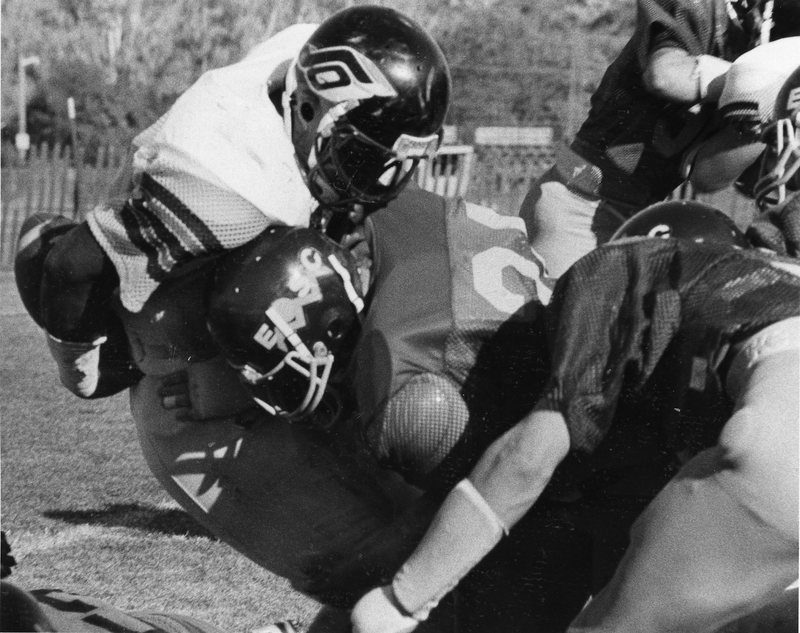 1984-86 Football Action 5
