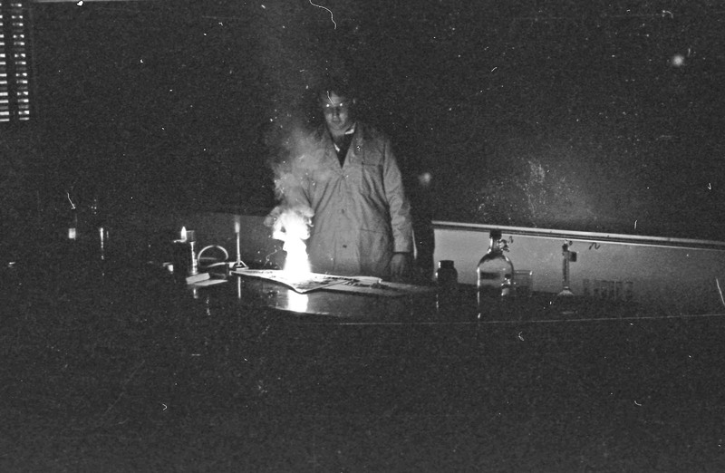 1985 Science, Experiment For Children 03