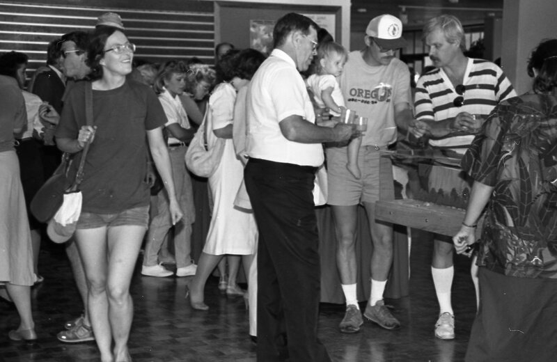 1988 Loso Hall, Groundbreaking Ceremony, Reception 38