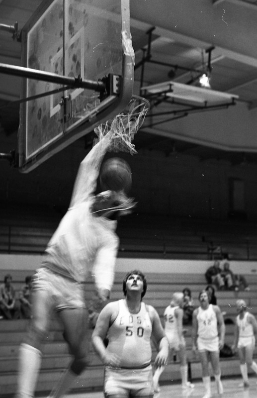 1981 Alumni Basketball Game, Warm-up 06
