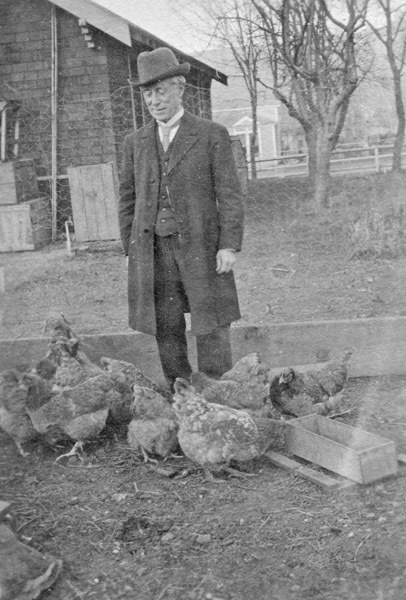 Reuter, Man &amp; Chickens 1
