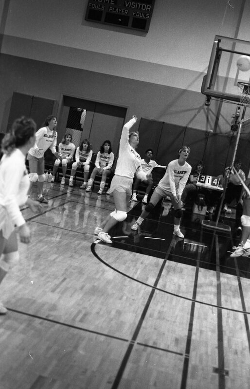 1985 Volleyball Action 34