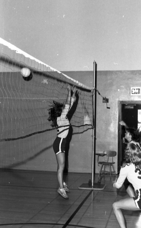 1979 Volleyball Action 16