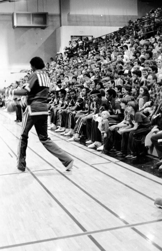 1983 Basketball, Harlem Globetrotters 03