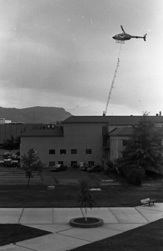 1977 Radio, New KEOL Antenna Installation 22