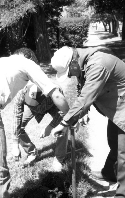 1985 June, Groundskeepers 01