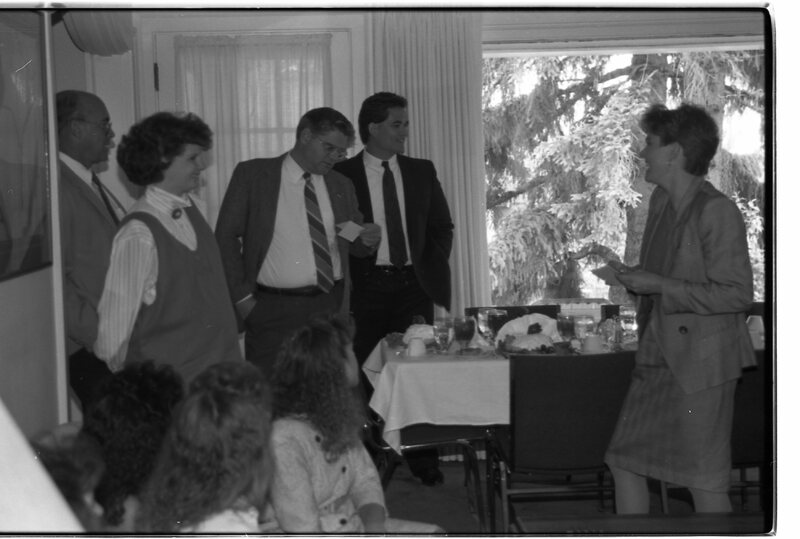 1989 President David Gilbert's House Dinner 04