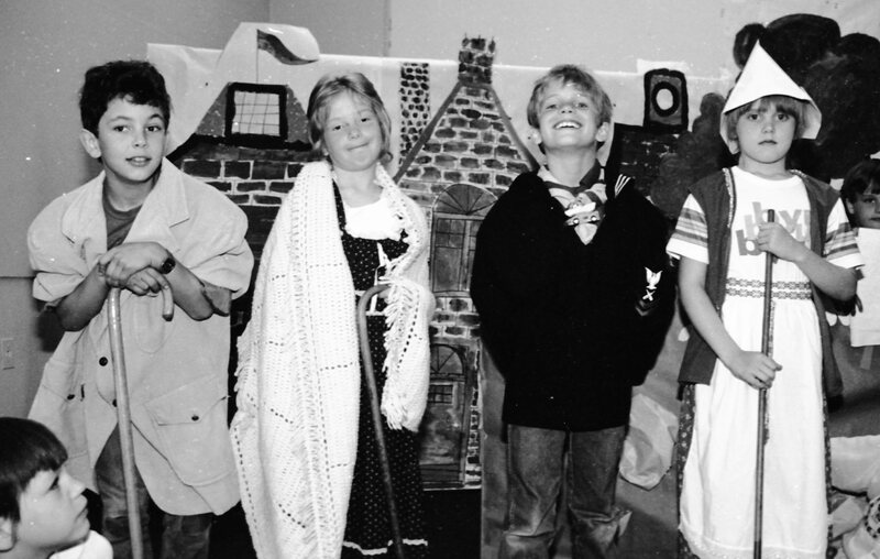1987 Ackerman Elementary School, Skit 09