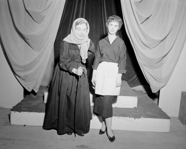 1958-59 "Mrs. McThing" 4
