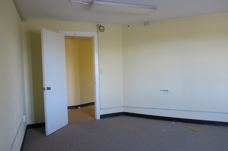 Dorian and Hunt Hall 337
