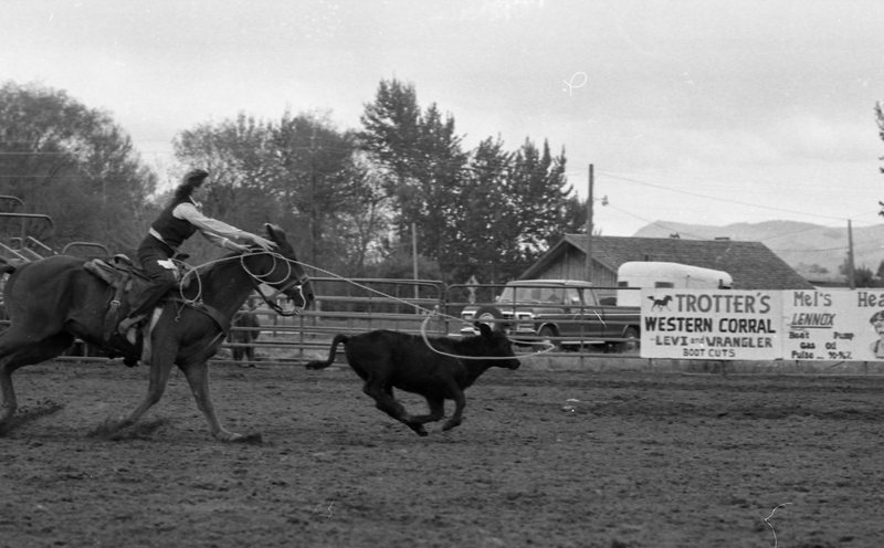 1984 Rodeo Club, Roping 03