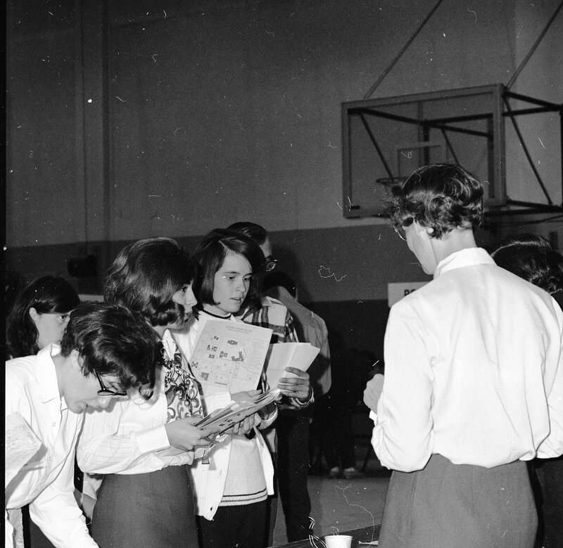 1971 Registration Day, Winter Term 08