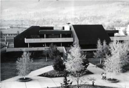 1988 Hoke Hall 01