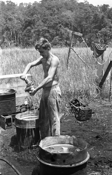 Bob Casey, Hand Laundry 1